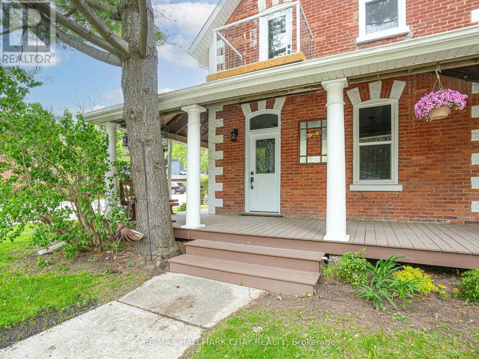 14 Wilson Street, New Tecumseth, Ontario  L0G 1W0 - Photo 5 - N12151265