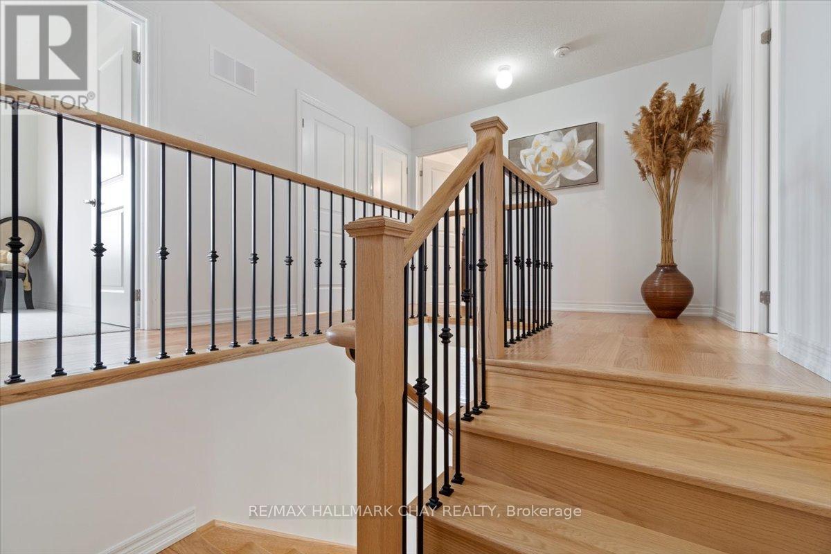 99 Baycroft Boulevard, Essa (Angus), Ontario  L3W 0L9 - Photo 22 - N12151270