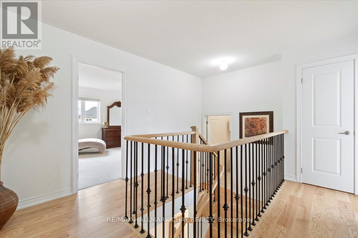 99 Baycroft Boulevard, Essa (Angus), Ontario  L3W 0L9 - Photo 24 - N12151270