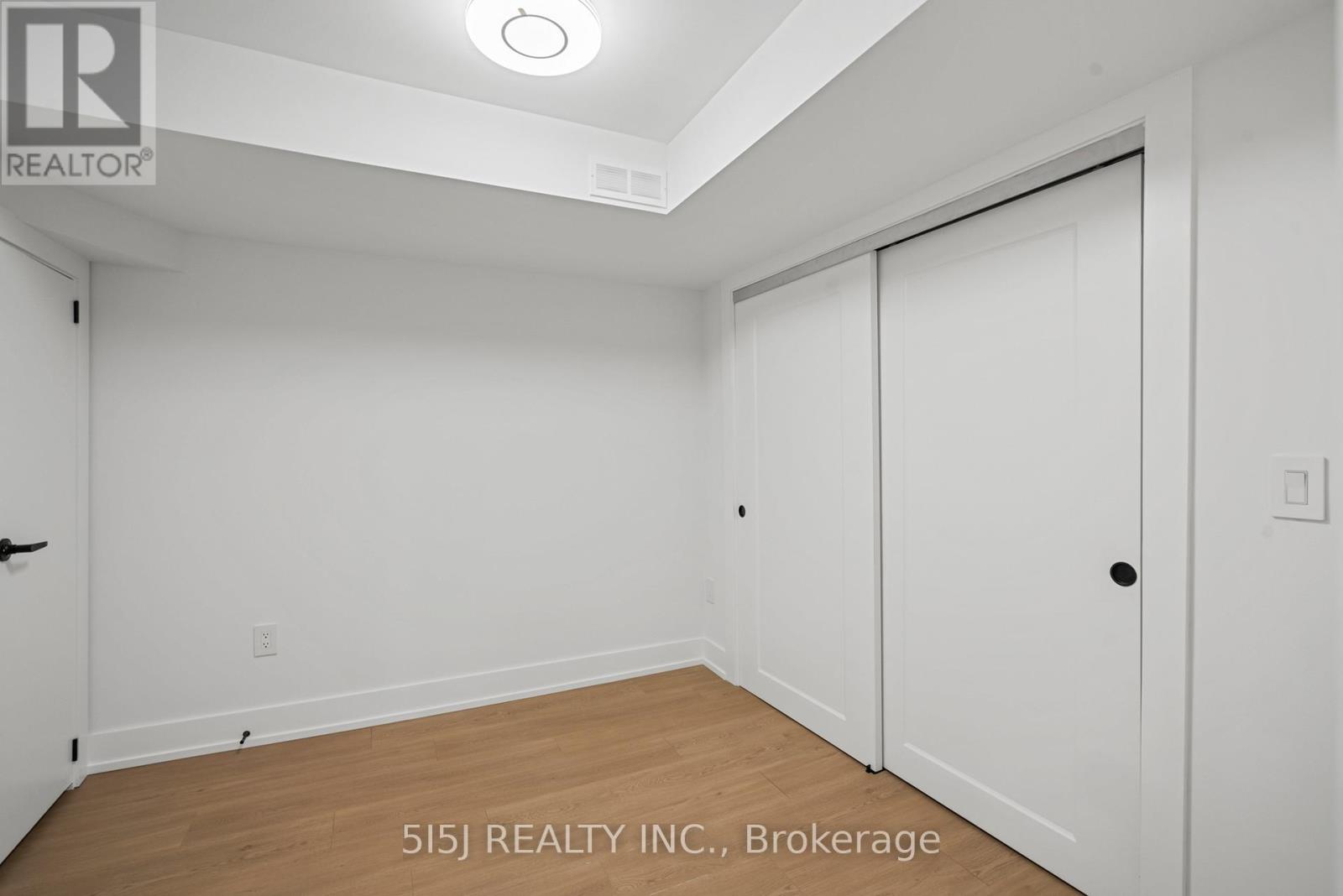 61 Crawford Rose Drive, Aurora, Ontario  L4G 4R5 - Photo 8 - N12151307