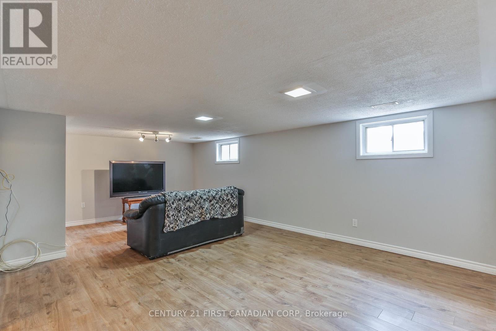91 Langarth Street, London South, Ontario  N6H 1P5 - Photo 17 - X12151456