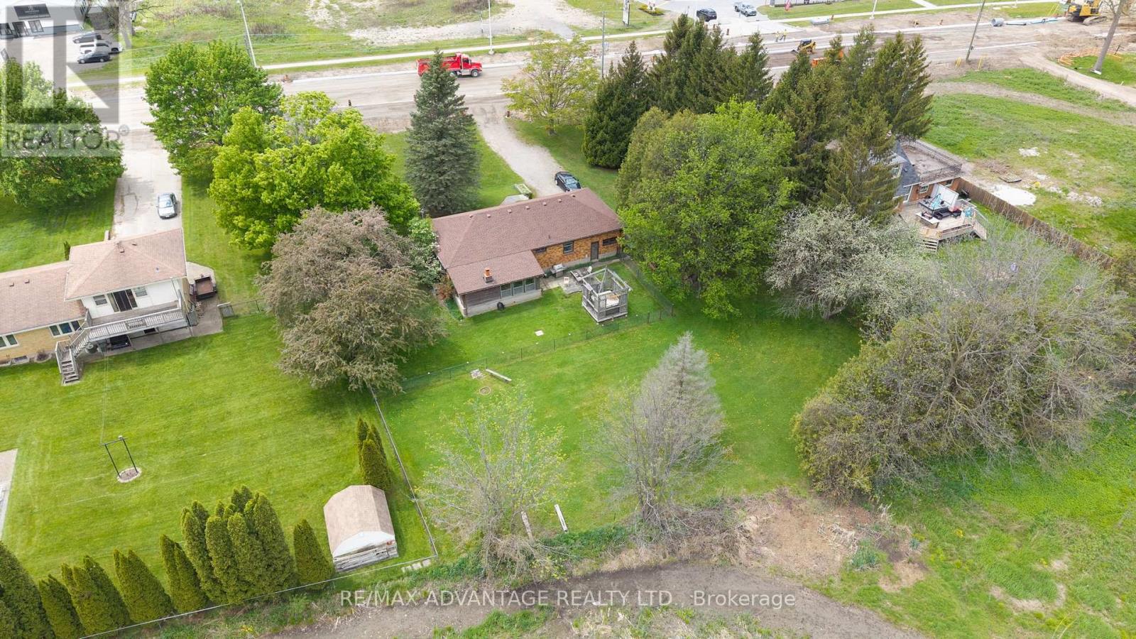 3544 Colonel Talbot Road, London South, Ontario  N6P 1H5 - Photo 14 - X12151490