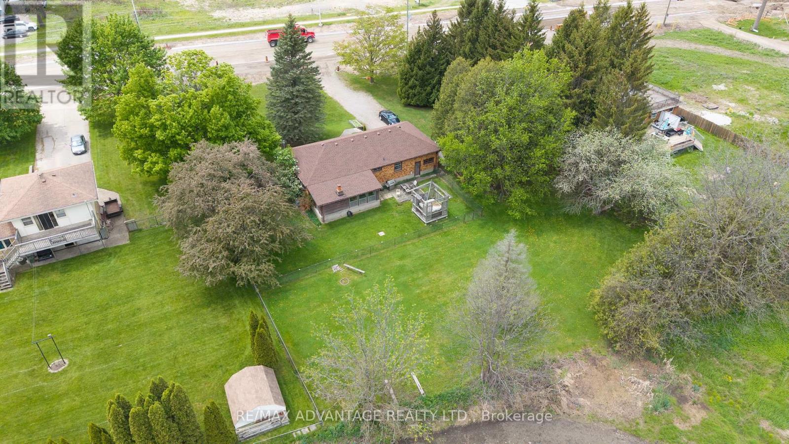 3544 Colonel Talbot Road, London South (South V), Ontario  N6P 1H5 - Photo 16 - X12151490