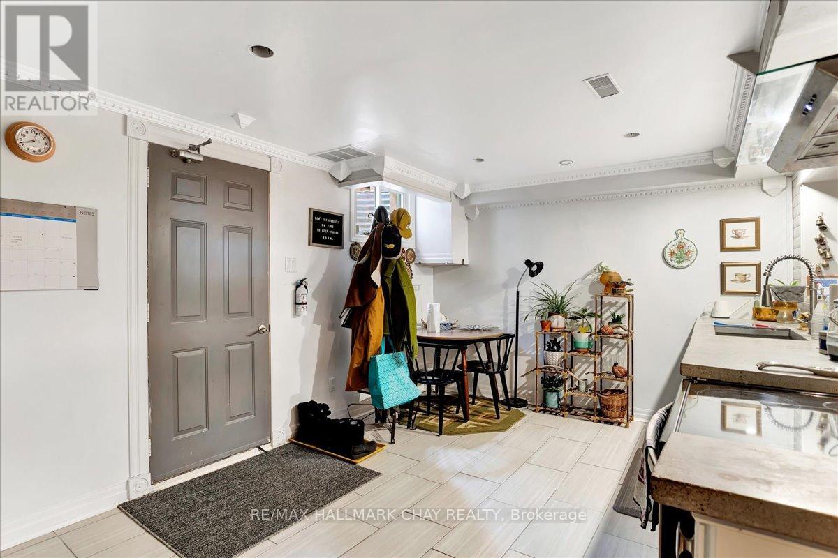 24 Martine Crescent, Oro-Medonte, Ontario  L0L 2L0 - Photo 34 - S12151324