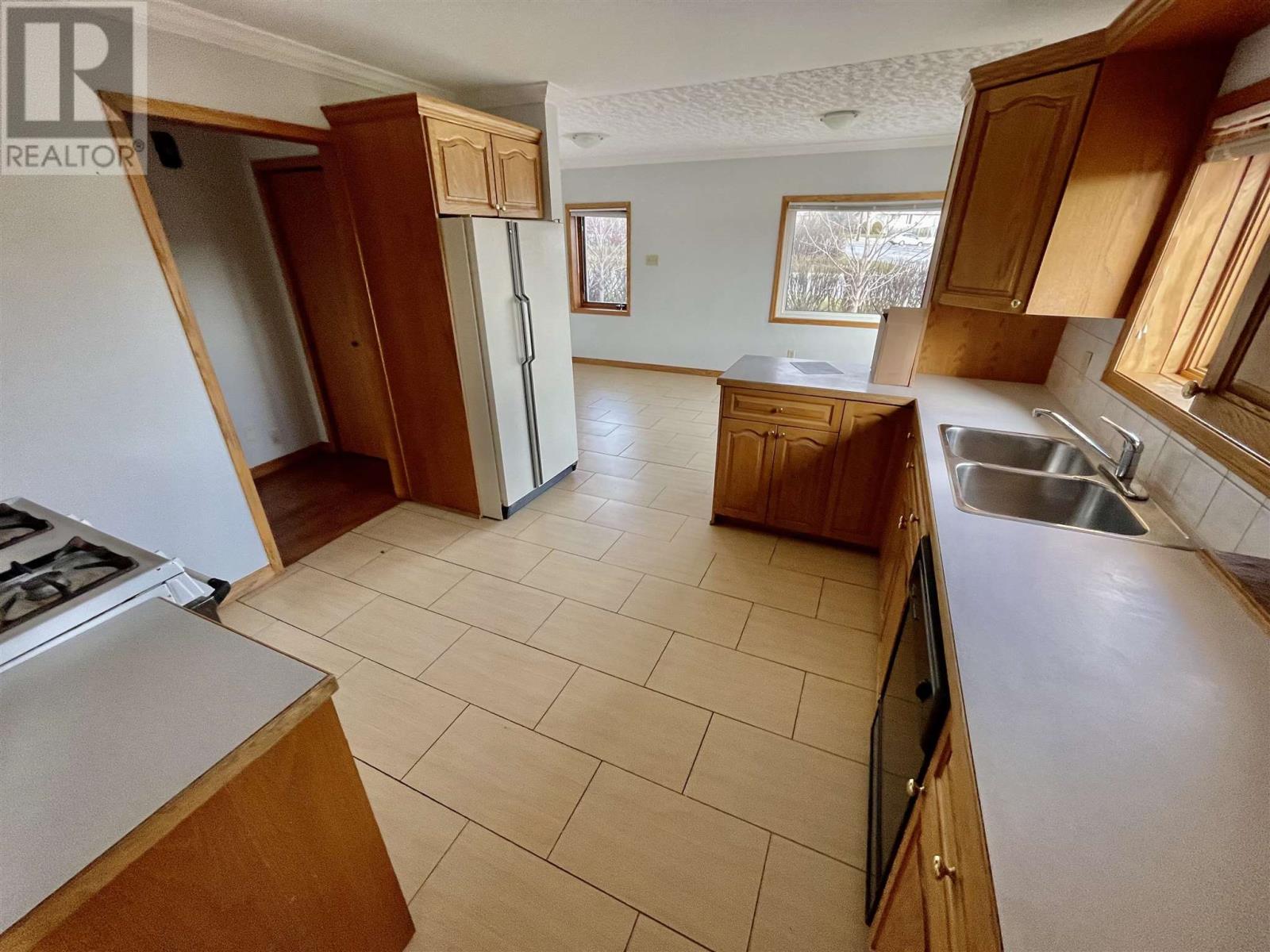 1227 Regina Ave, Thunder Bay, Ontario  P7B 5C4 - Photo 23 - TB251193