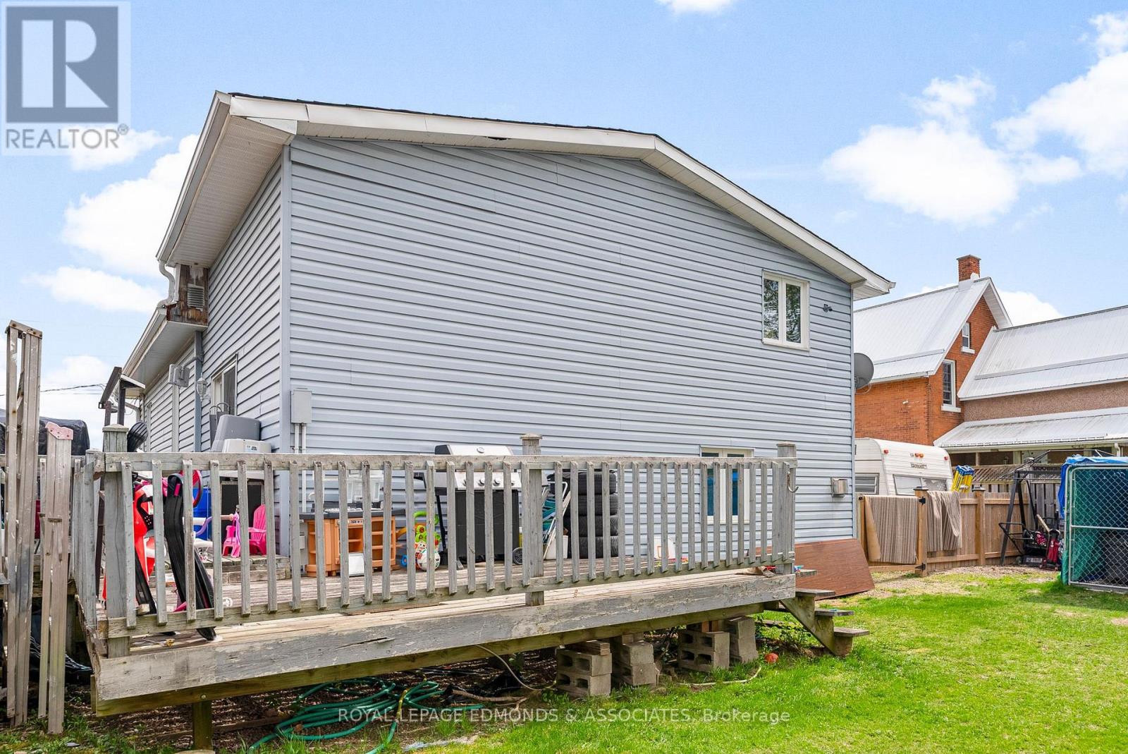448 Eganville Road, Pembroke, Ontario  K8A 4E2 - Photo 27 - X12151521