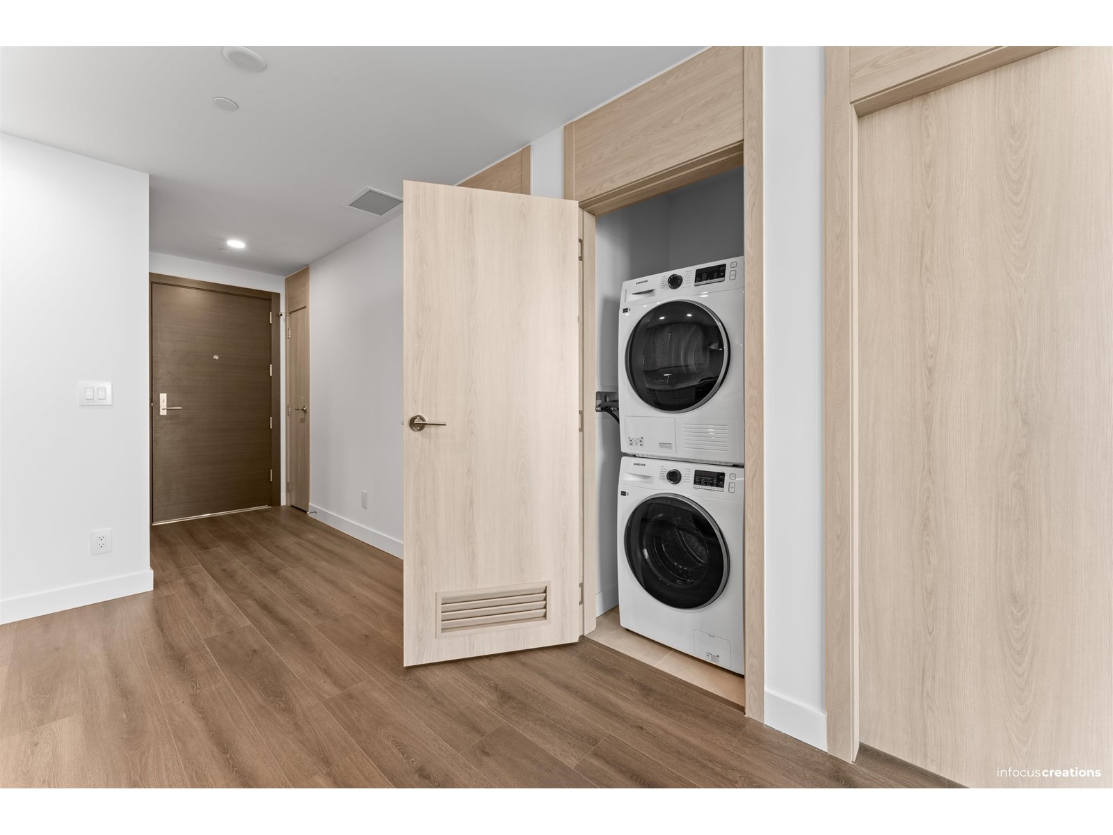 2503 10750 135a Street, Surrey, British Columbia  V3T 0V4 - Photo 7 - R3003282