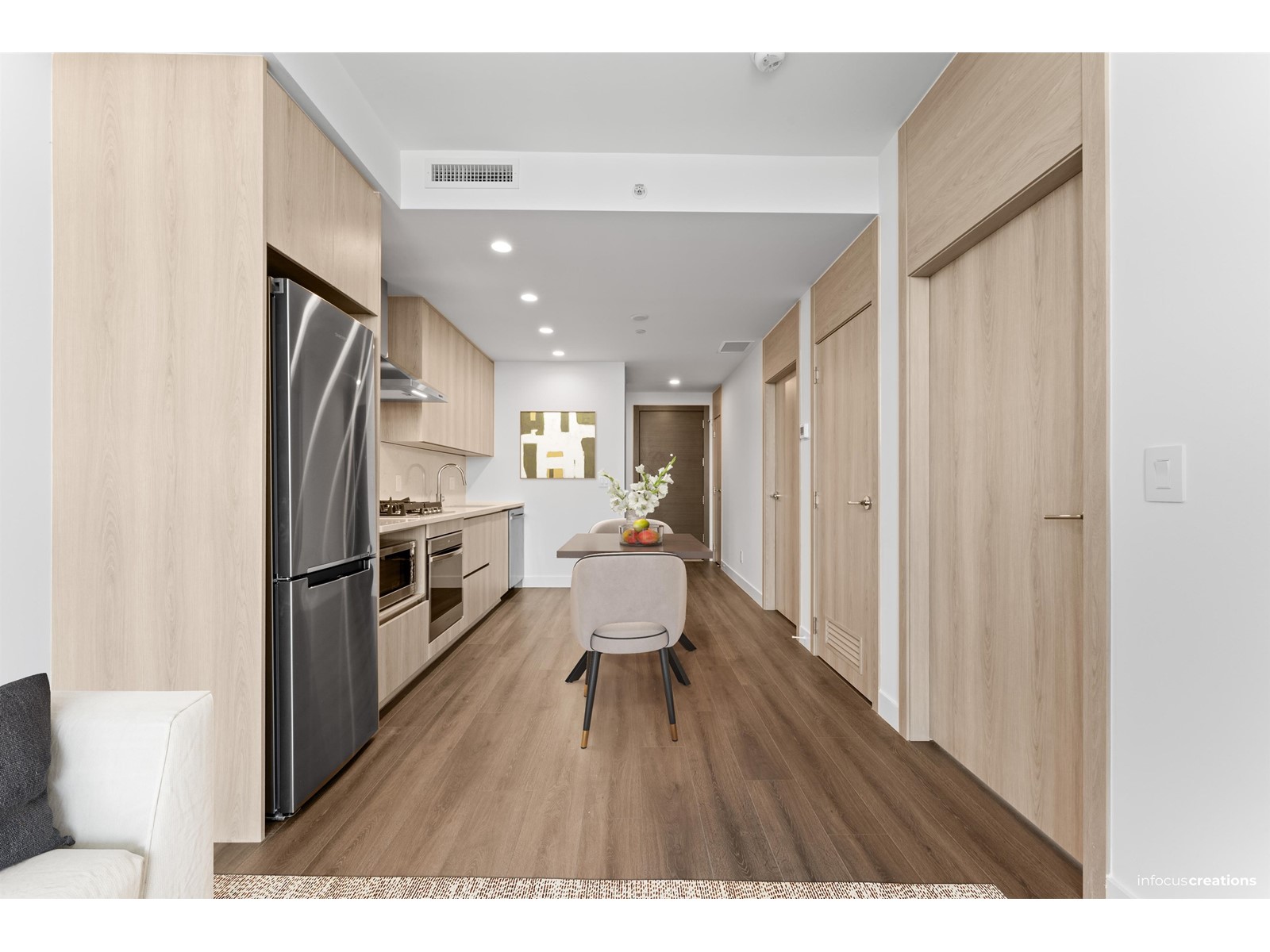2503 10750 135a Street, Surrey, British Columbia  V3T 0V4 - Photo 5 - R3003282