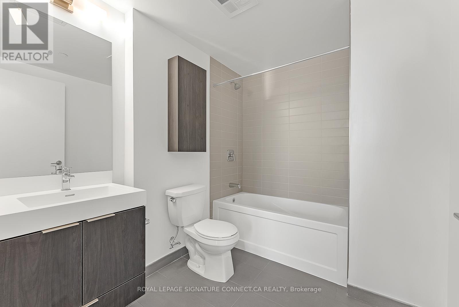 325 - 3100 Keele Street, Toronto, Ontario  M3M 2H4 - Photo 13 - W12151240