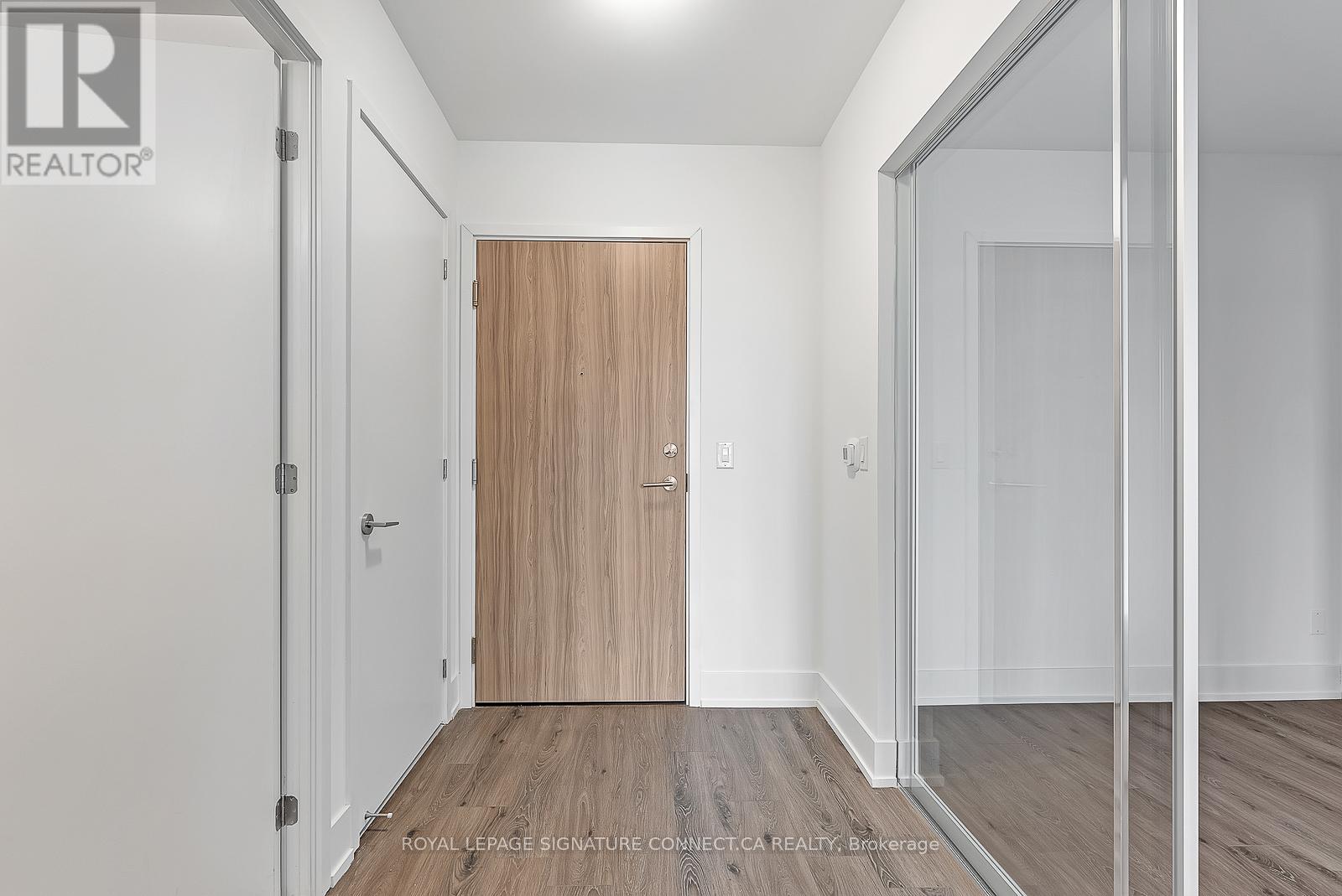 325 - 3100 Keele Street, Toronto, Ontario  M3M 2H4 - Photo 7 - W12151240