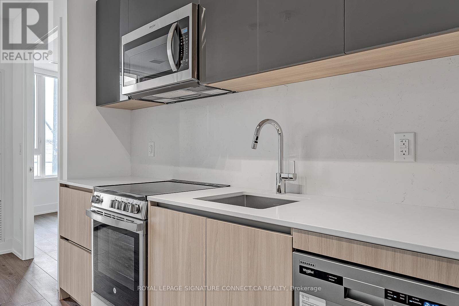 325 - 3100 Keele Street, Toronto, Ontario  M3M 2H4 - Photo 9 - W12151240