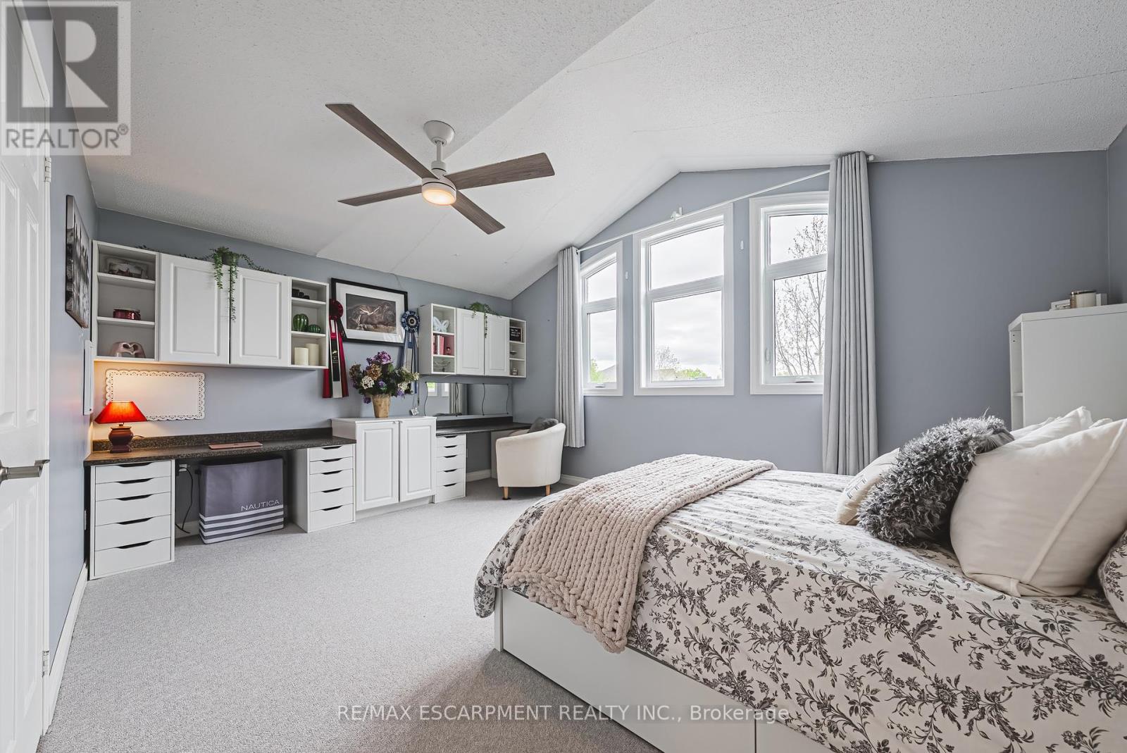 2170 Coldwater Street, Burlington, Ontario  L7L 7K5 - Photo 32 - W12151241