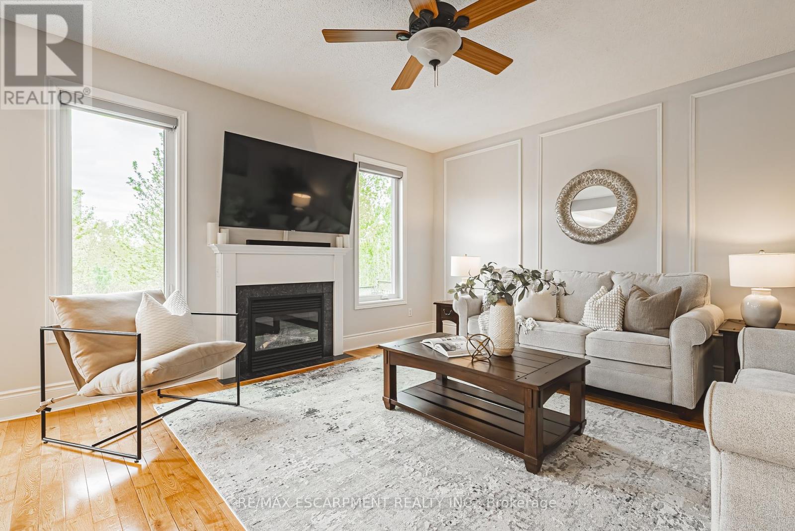 2170 Coldwater Street, Burlington, Ontario  L7L 7K5 - Photo 6 - W12151241