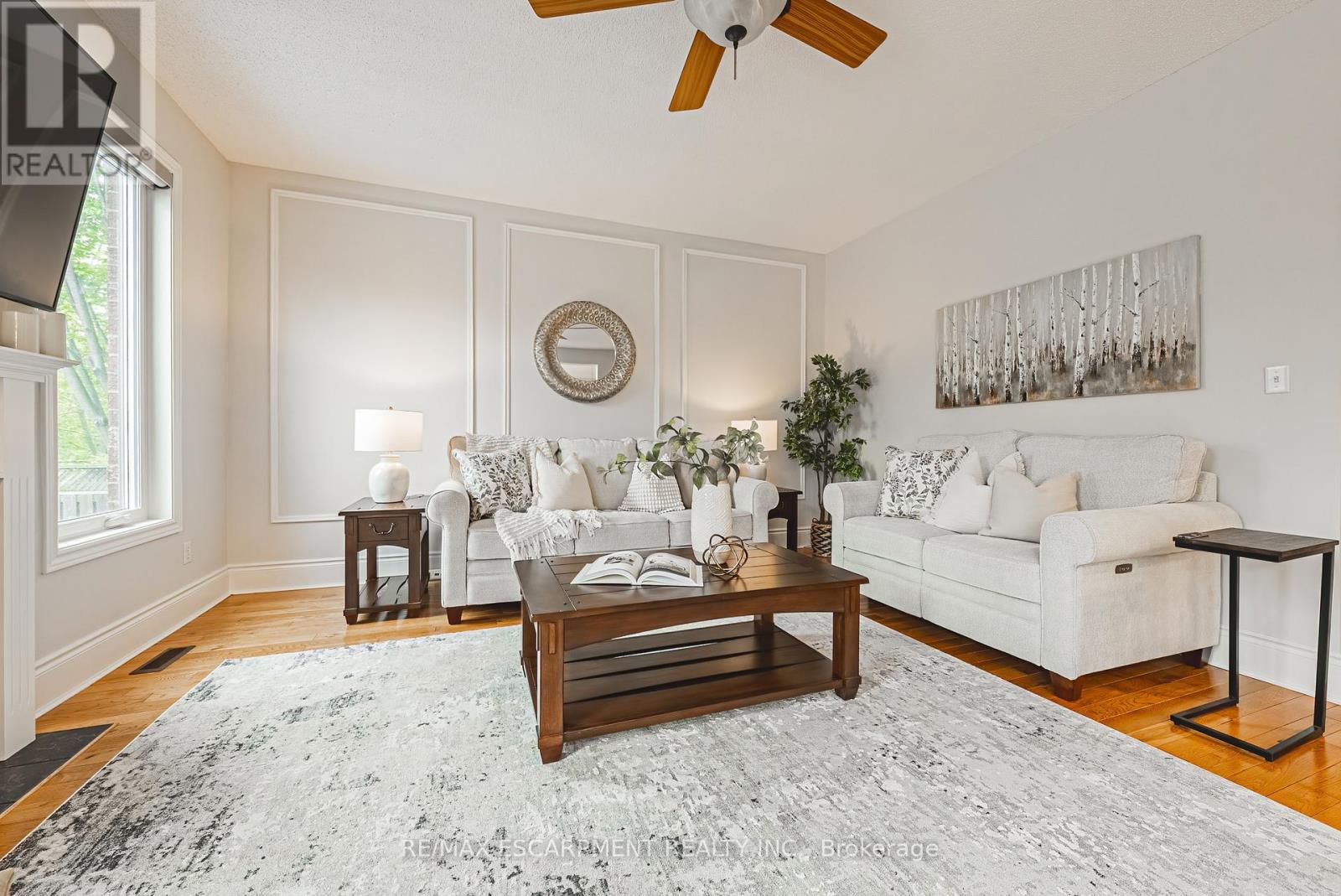 2170 Coldwater Street, Burlington, Ontario  L7L 7K5 - Photo 7 - W12151241