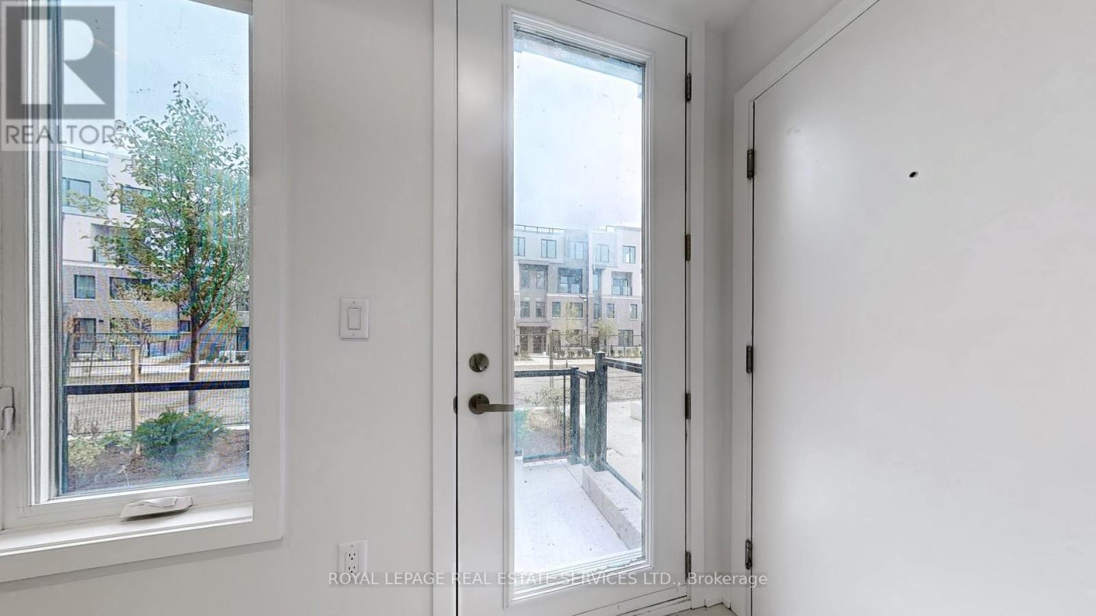 35 - 3546 Colonial Drive, Mississauga, Ontario  L5L 0C1 - Photo 11 - W12151247