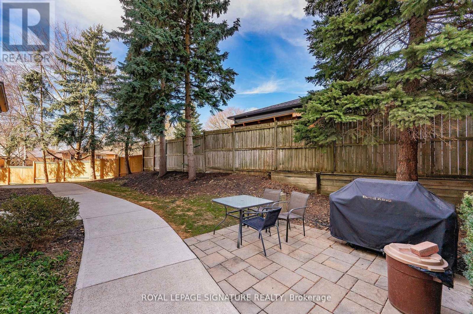 412 - 26 Hall Road, Halton Hills, Ontario  L7G 5G5 - Photo 21 - W12151313
