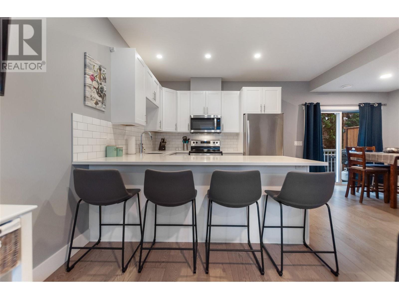 1087 Dynes Avenue Unit# 102, Penticton, British Columbia  V2A 1E9 - Photo 5 - 10348151