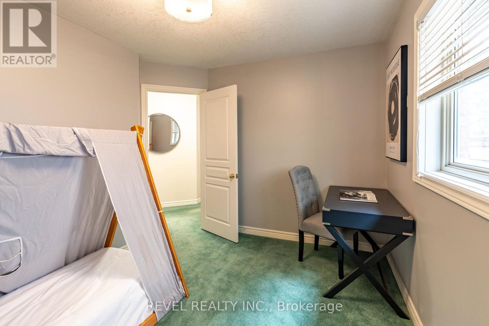 632 Bayhampton Crescent, Waterloo, Ontario  N2K 3N9 - Photo 28 - X12151303