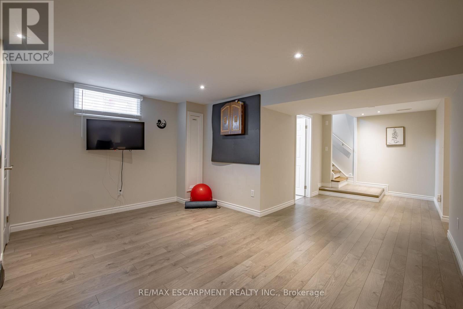 116 Broker Drive, Hamilton, Ontario  L8T 2B8 - Photo 23 - X12151310
