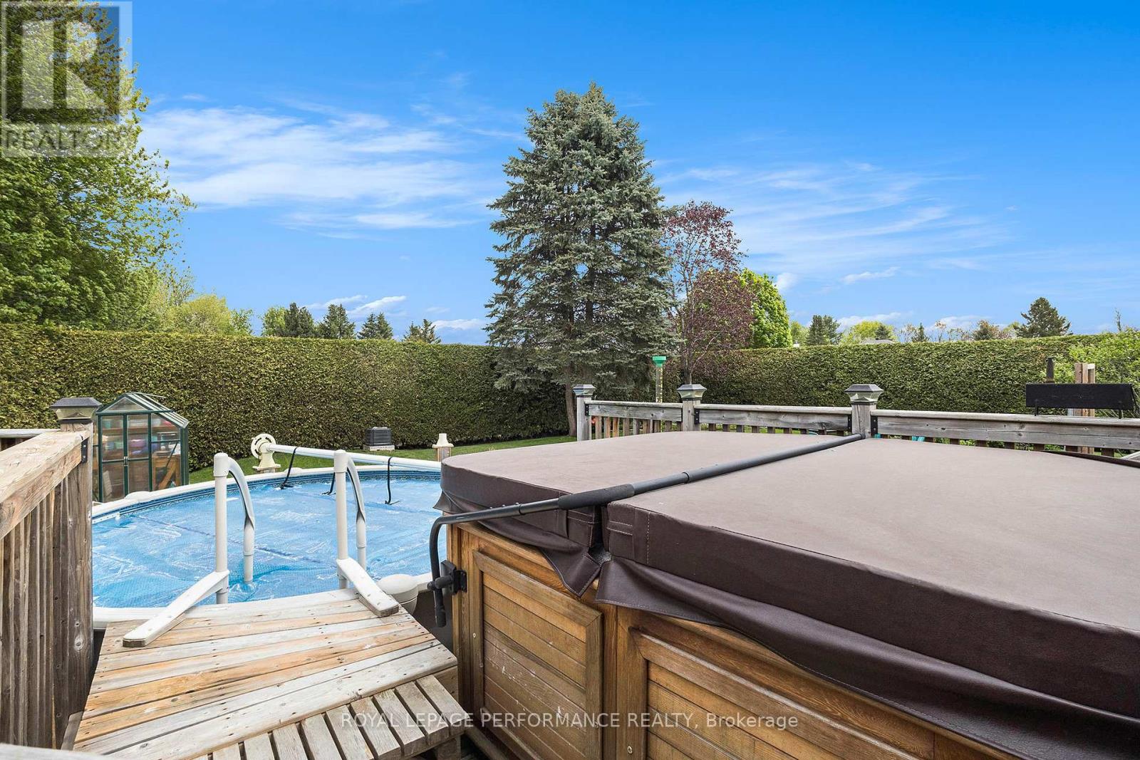 284 Tremblay Crescent, Russell, Ontario  K4R 1G3 - Photo 29 - X12151353