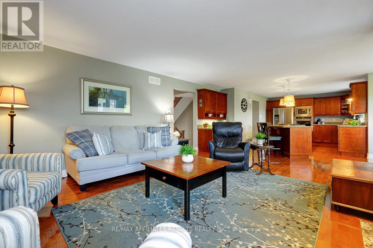 117 Scottwood Grove, Ottawa, Ontario  K0A 1T0 - Photo 13 - X12151380