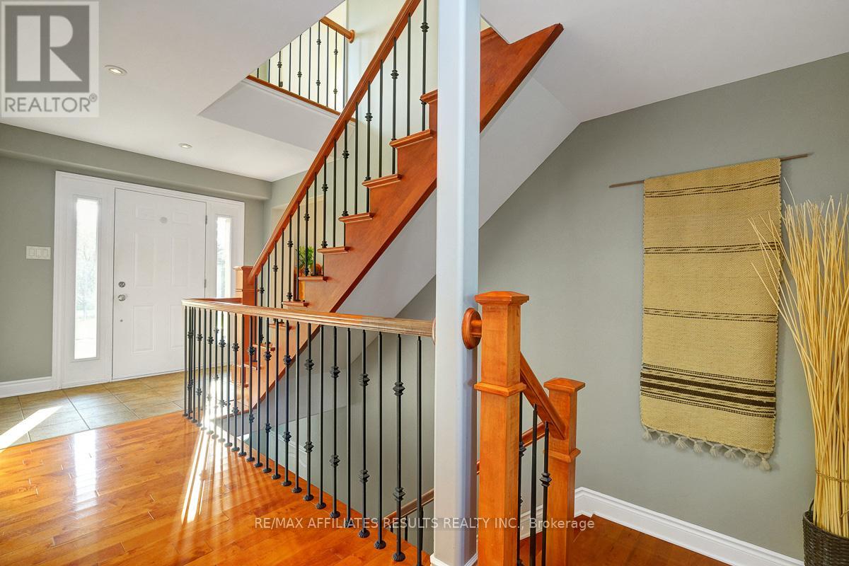 117 Scottwood Grove, Ottawa, Ontario  K0A 1T0 - Photo 8 - X12151380