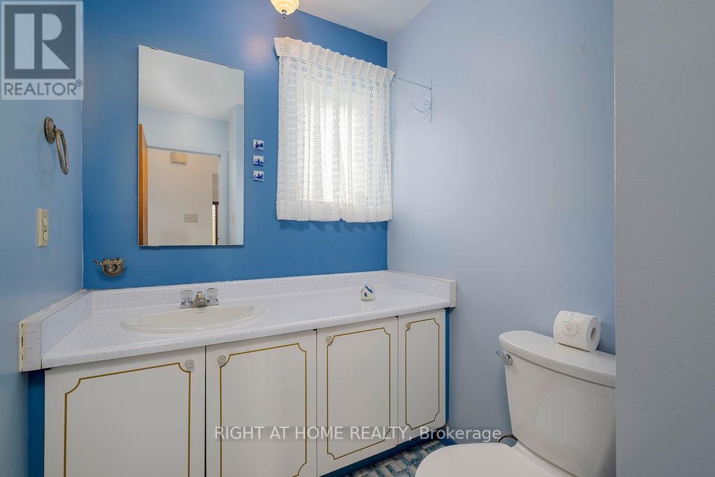 2194 Hamelin Crescent, Ottawa, Ontario  K1J 6L1 - Photo 9 - X12151414
