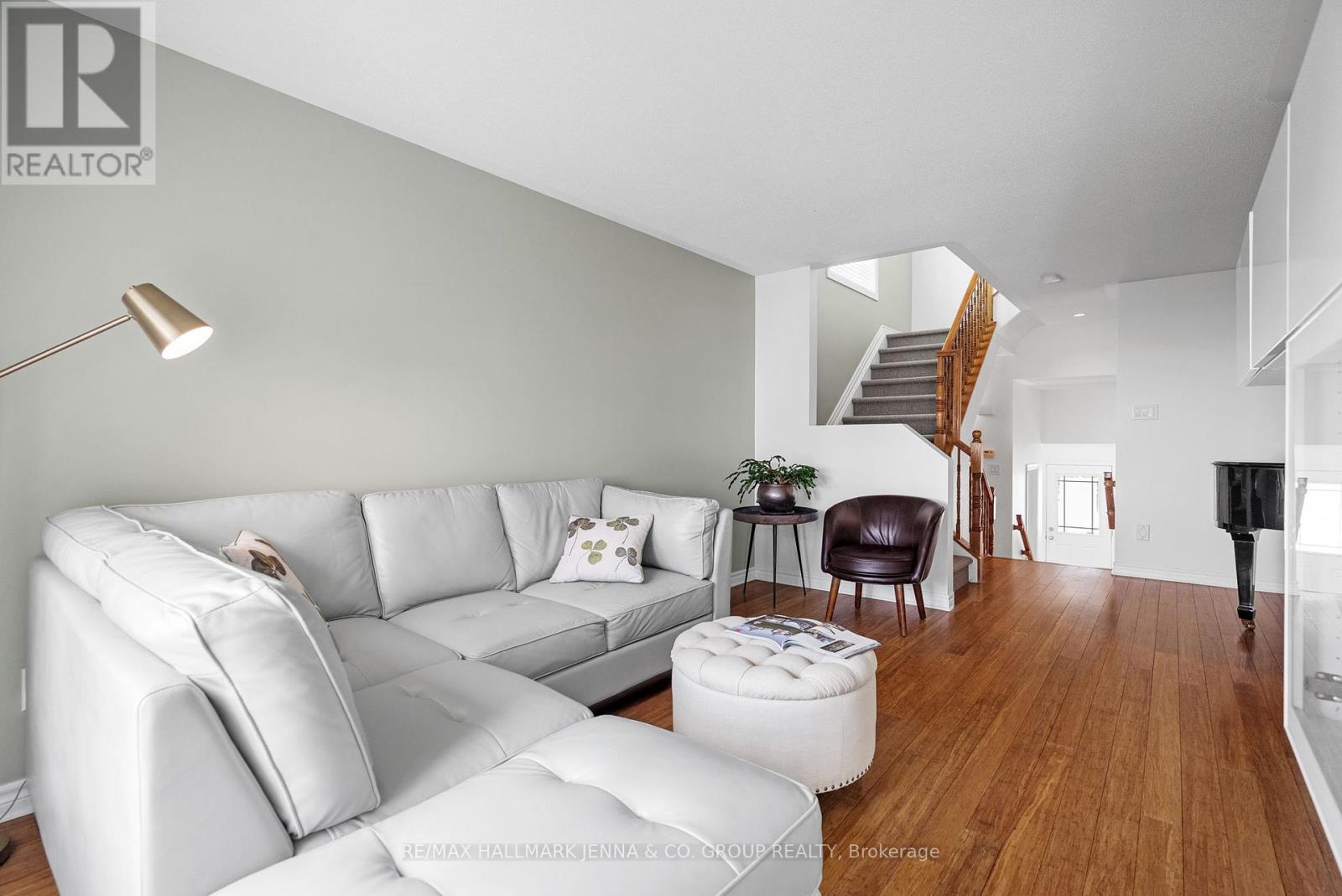 277 Catamount Court, Ottawa, Ontario  K2M 0A9 - Photo 11 - X12151420