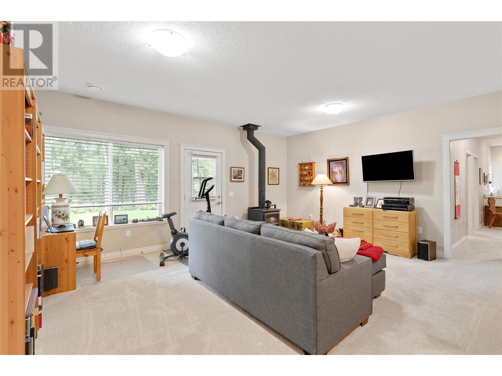 2750 Sunnydale Drive, Blind Bay, British Columbia  V0E 1H2 - Photo 29 - 10347661