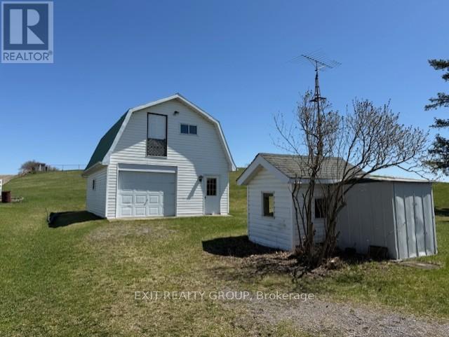 526 Hoards Road, Stirling-Rawdon, Ontario  K0K 3E0 - Photo 5 - X12108514