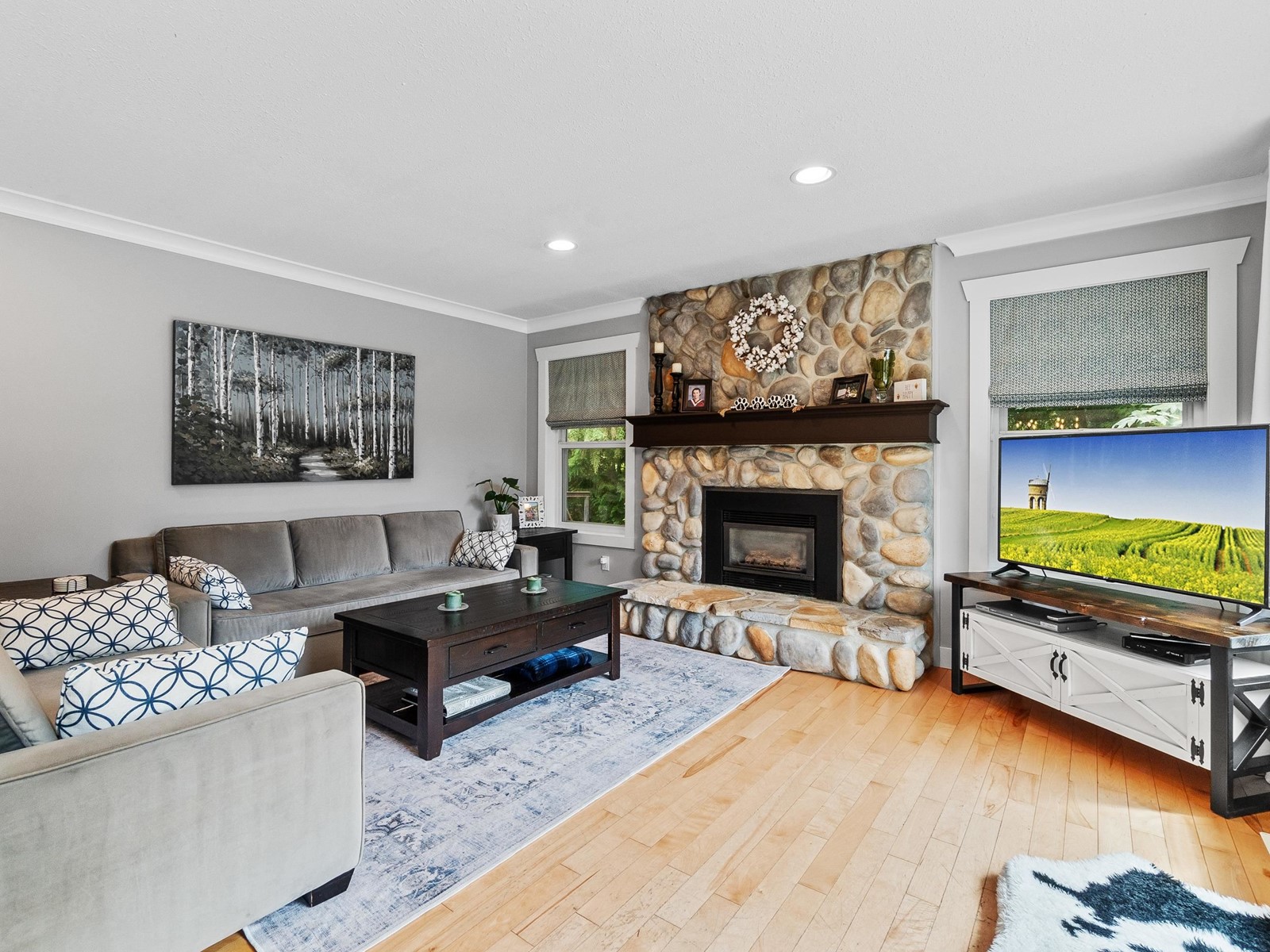 Property at 31774 OLSON AVENUE image 3