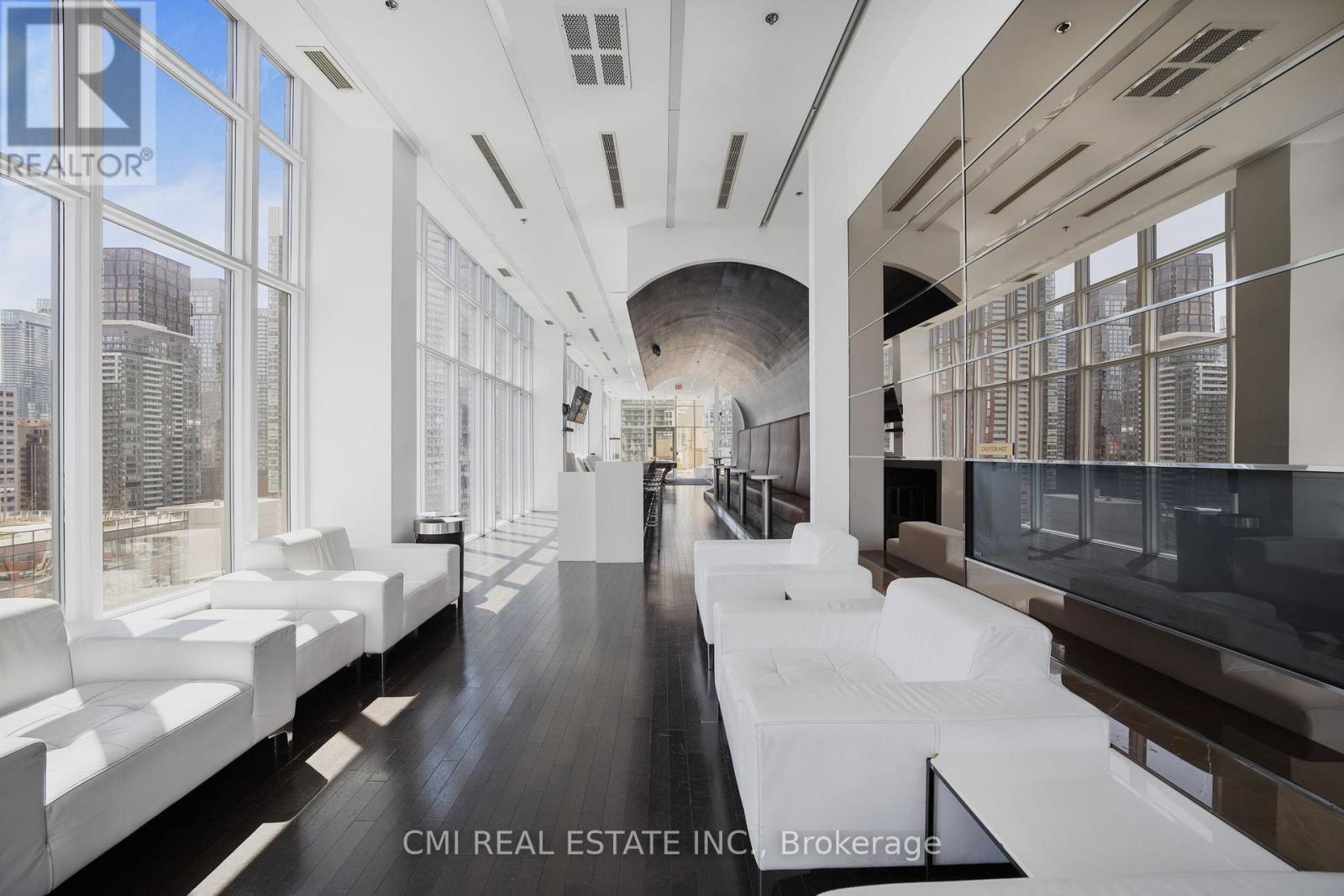 Lph30 - 21 Nelson Street, Toronto, Ontario  M5V 3H9 - Photo 23 - C12151467