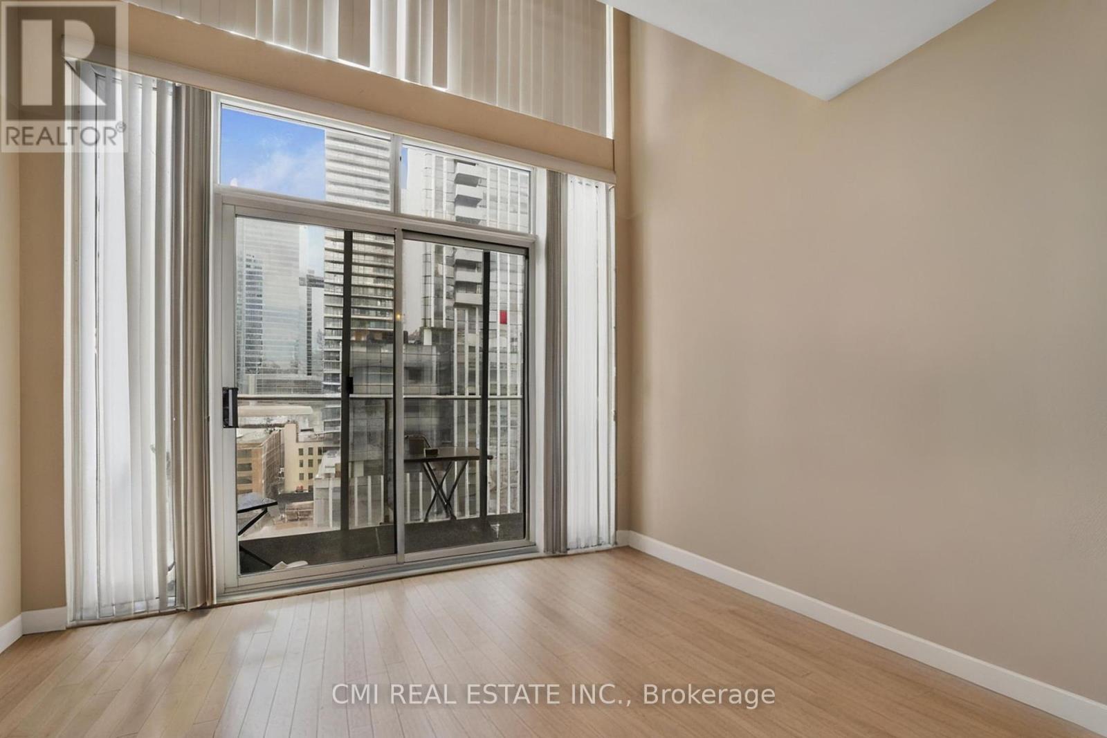 Lph30 - 21 Nelson Street, Toronto, Ontario  M5V 3H9 - Photo 5 - C12151467