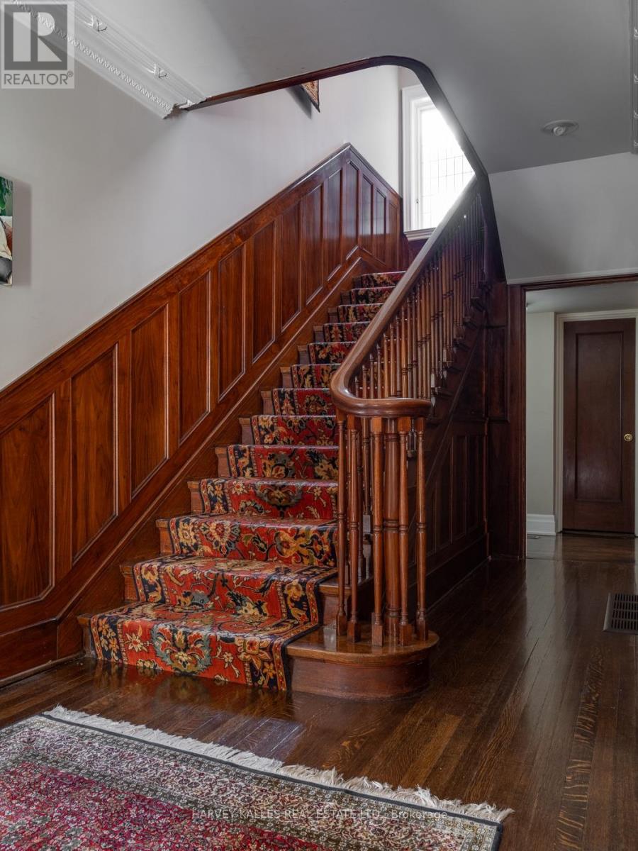250 Warren Road, Toronto, Ontario  M4V 2S8 - Photo 11 - C12151502
