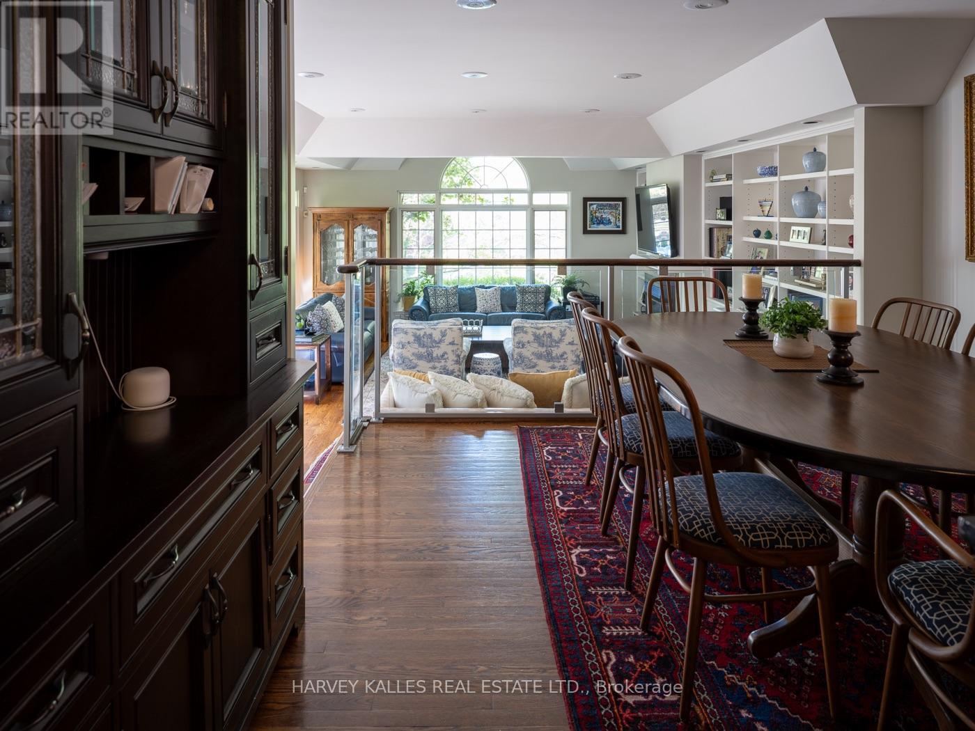 250 Warren Road, Toronto, Ontario  M4V 2S8 - Photo 16 - C12151502