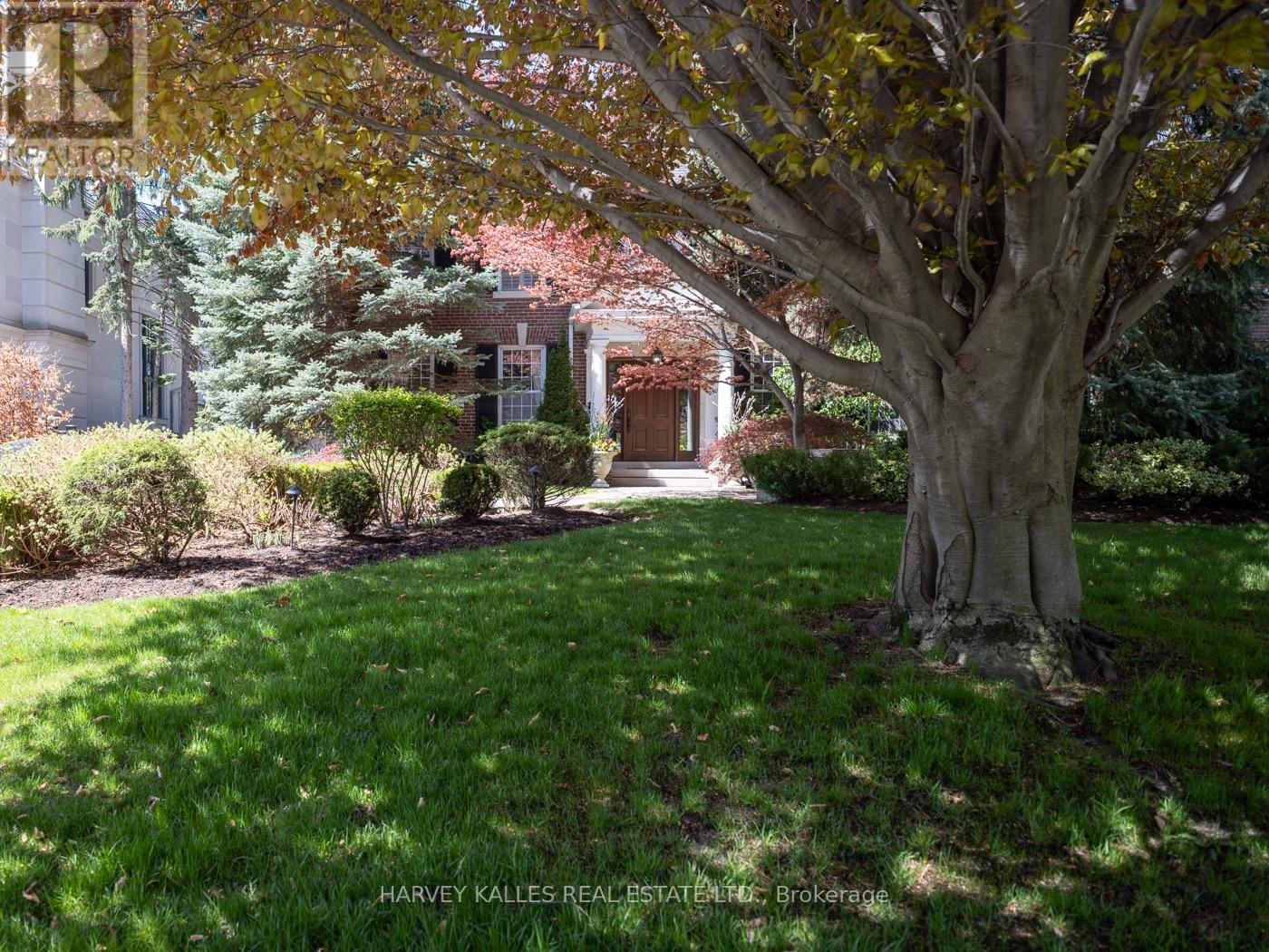 250 Warren Road, Toronto, Ontario  M4V 2S8 - Photo 38 - C12151502