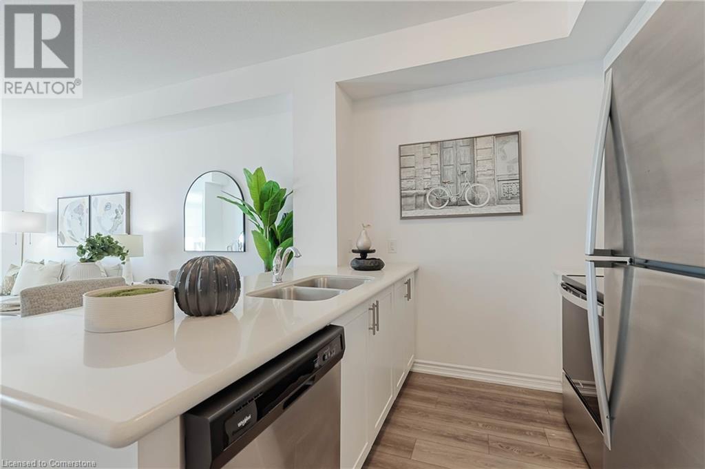 460 Dundas Street E Unit# 708, Hamilton, Ontario  L8B 2A5 - Photo 6 - 40728718