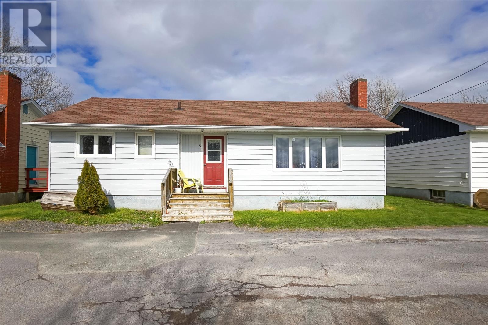 Property at 6 Bay Street image 1