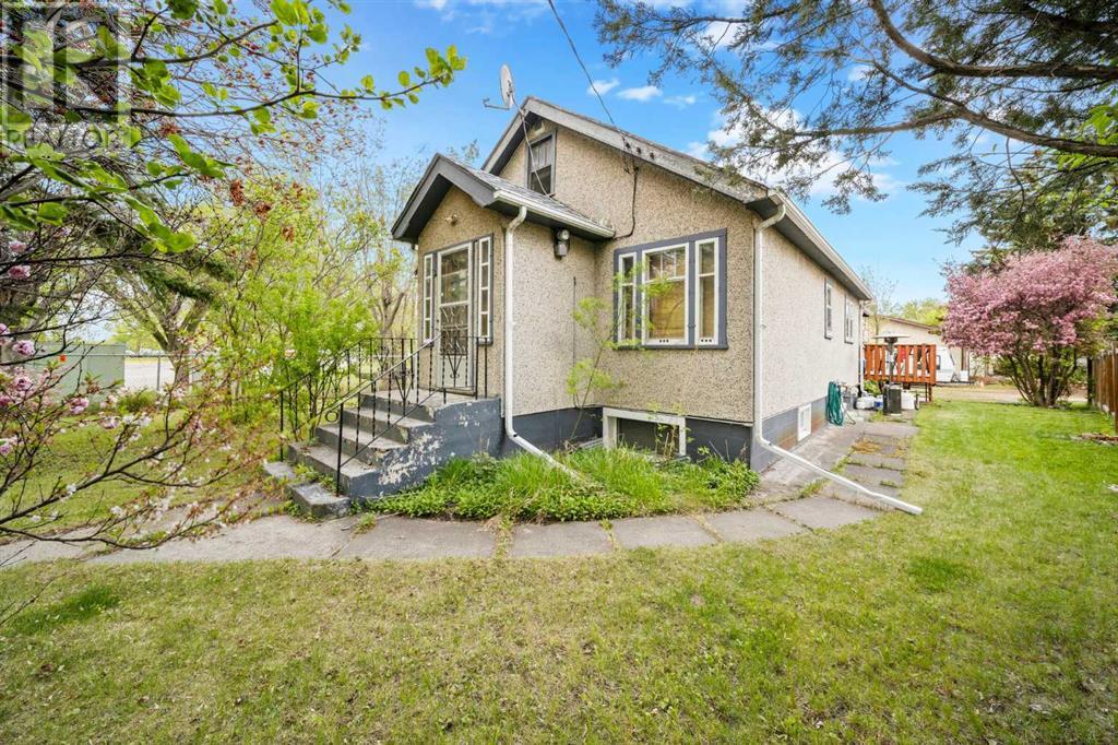 Property at 88 Haliburton Crescent image 1