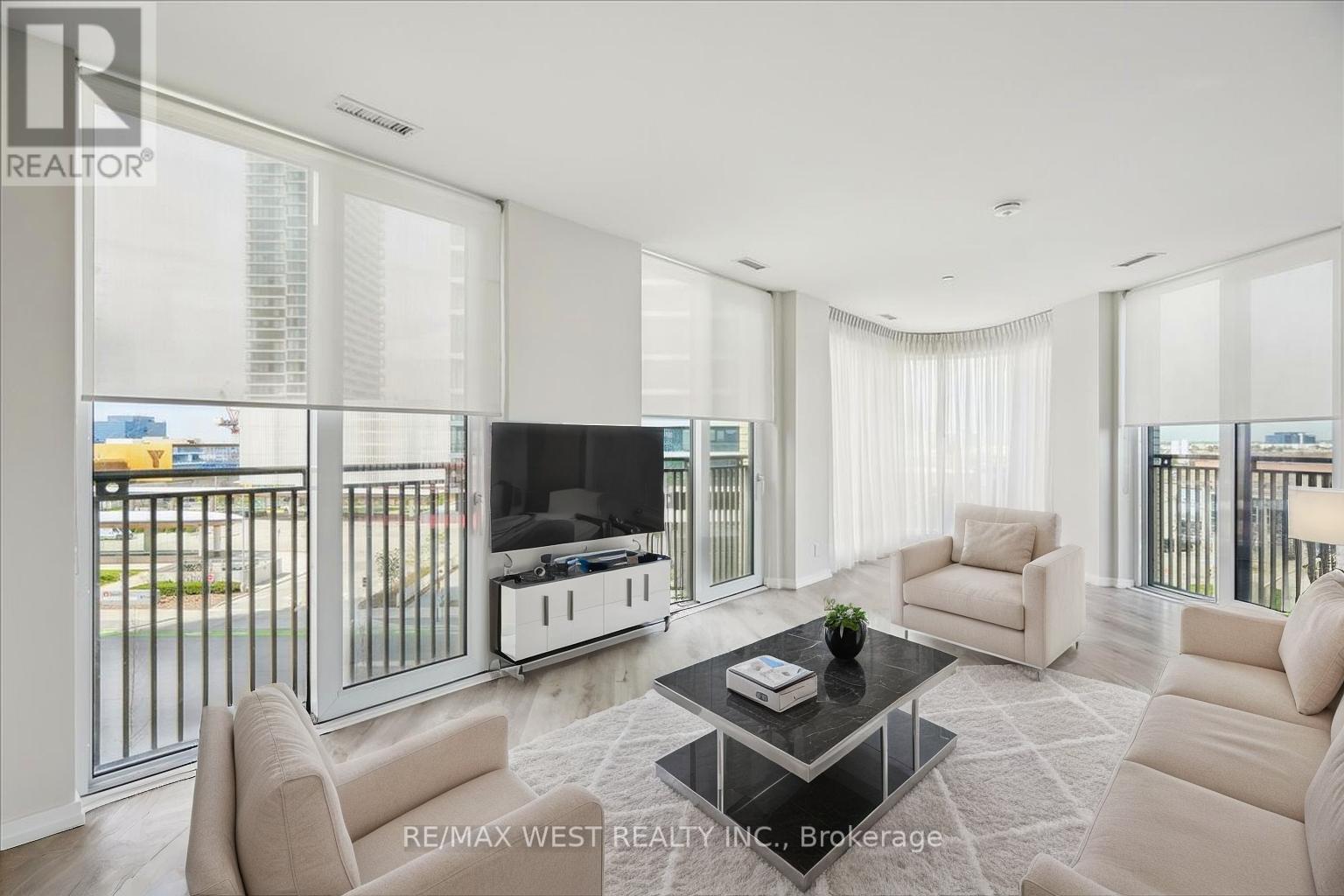 515 - 1000 Portage Parkway, Vaughan, Ontario  L4K 0L1 - Photo 3 - N12151352