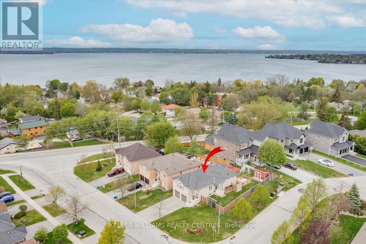 Property at 6 FERNCROFT DRIVE image 3