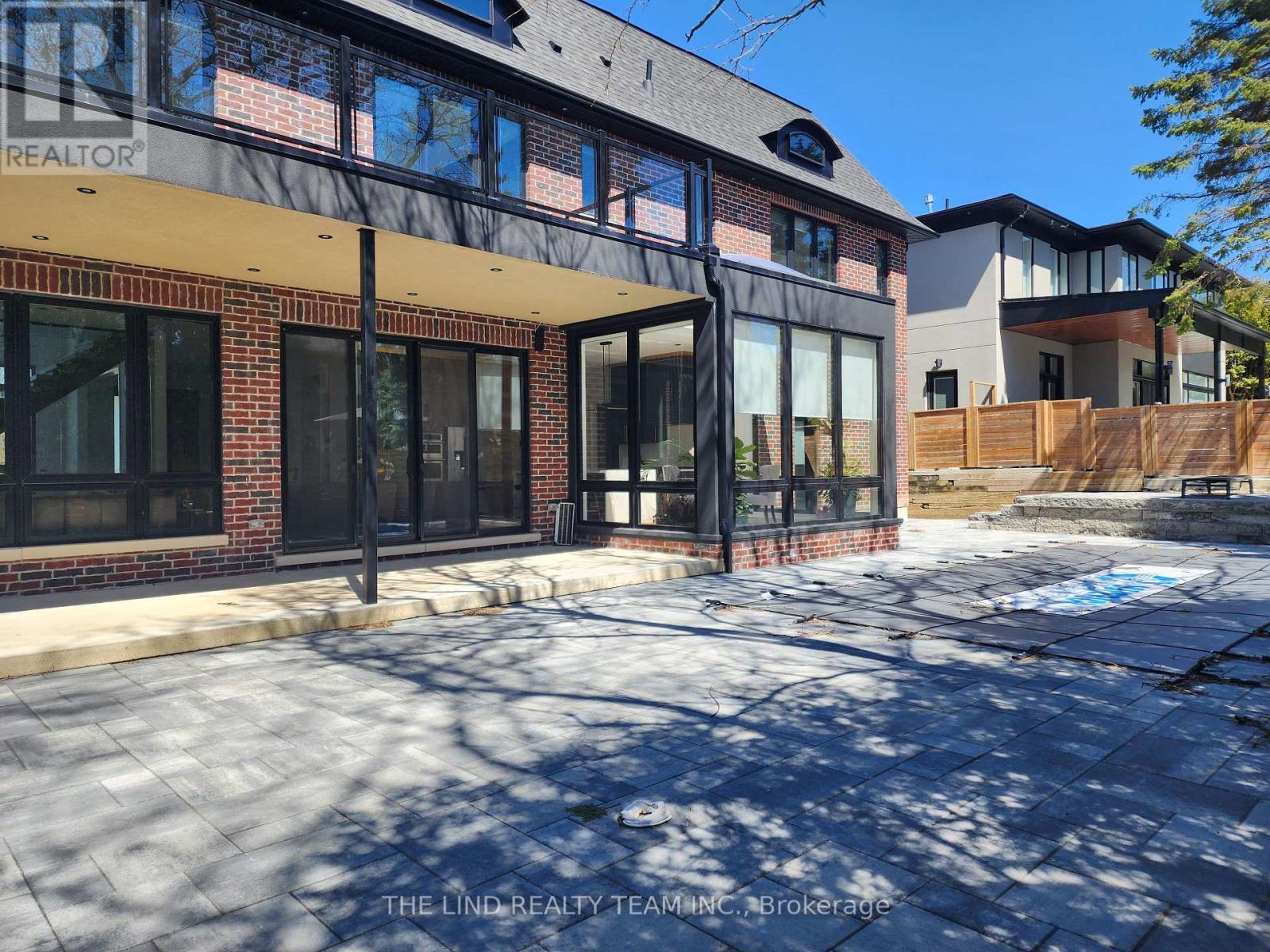 211 Kennedy Street W, Aurora, Ontario  L4G 2L9 - Photo 49 - N12151396