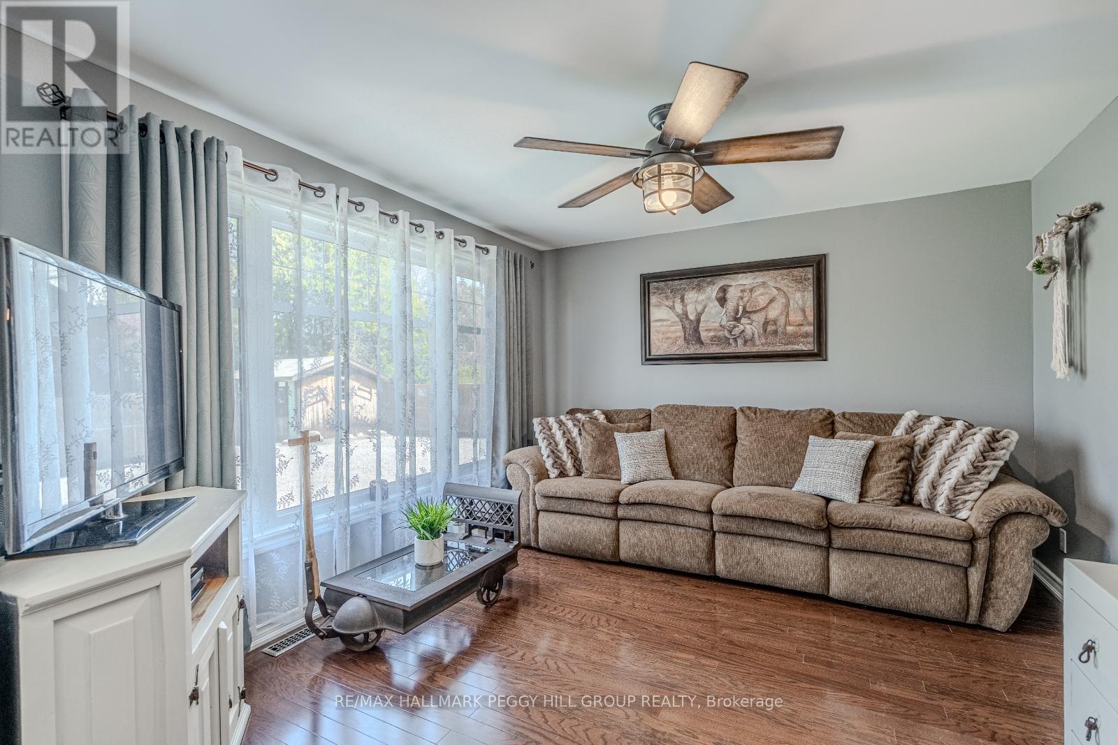 840 Fairbank Avenue, Georgina, Ontario  L0E 1S0 - Photo 7 - N12151483