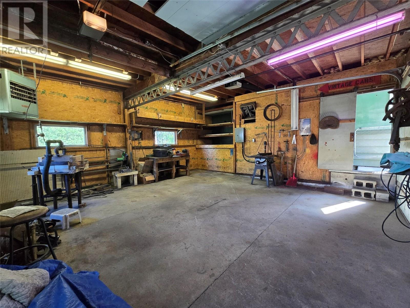 4078 3a Highway, Nelson, British Columbia  V1L 6N5 - Photo 34 - 10347662