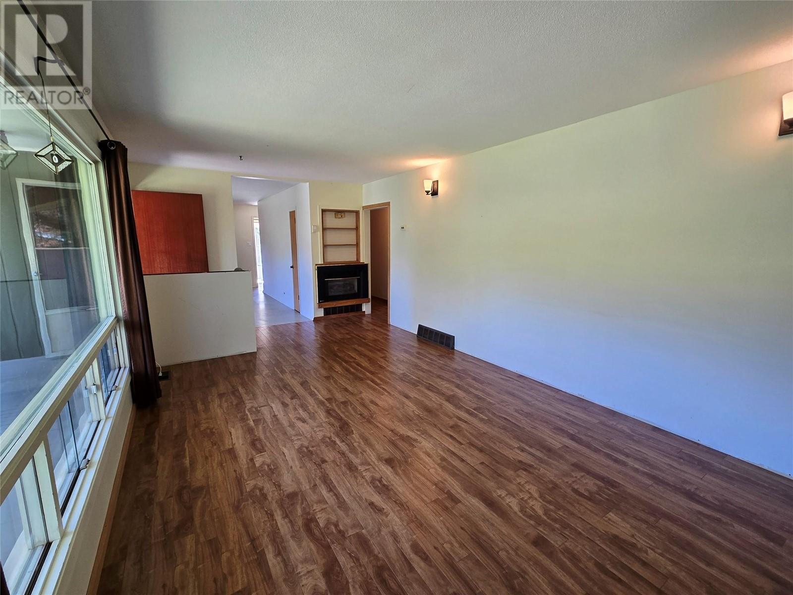 4078 3a Highway, Nelson, British Columbia  V1L 6N5 - Photo 11 - 10347662