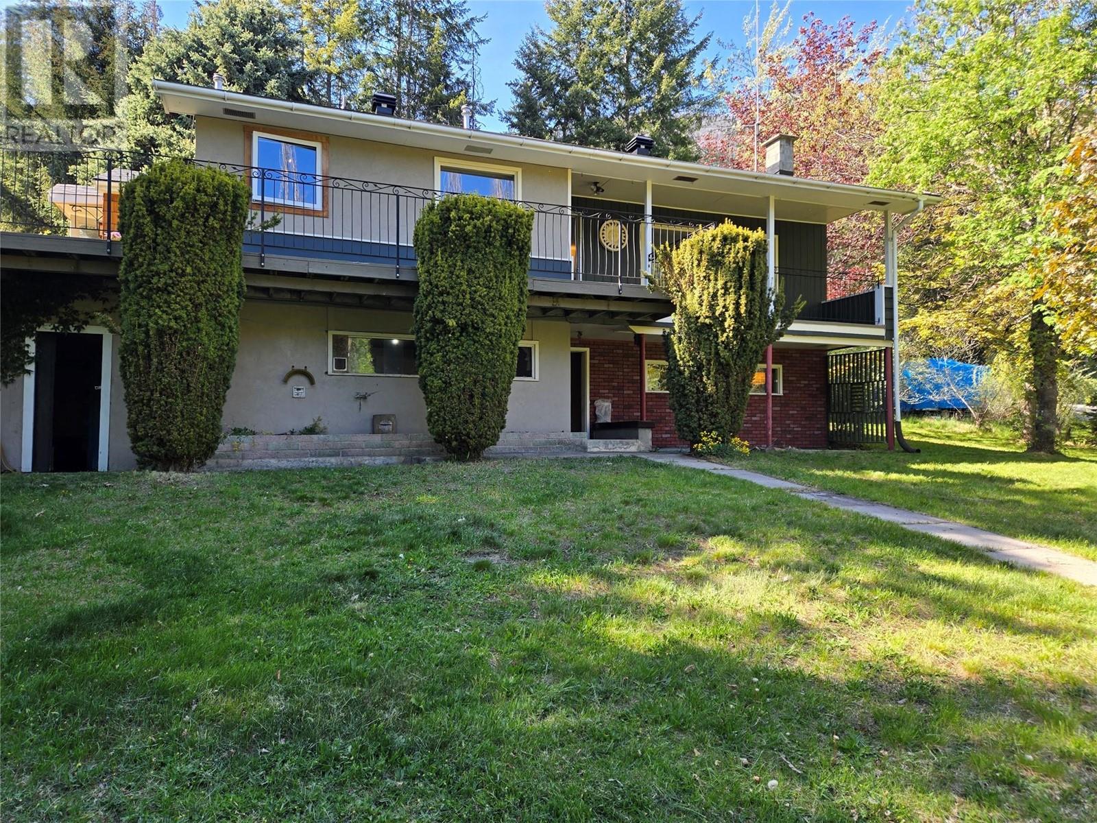 4078 3a Highway, Nelson, British Columbia  V1L 6N5 - Photo 2 - 10347662