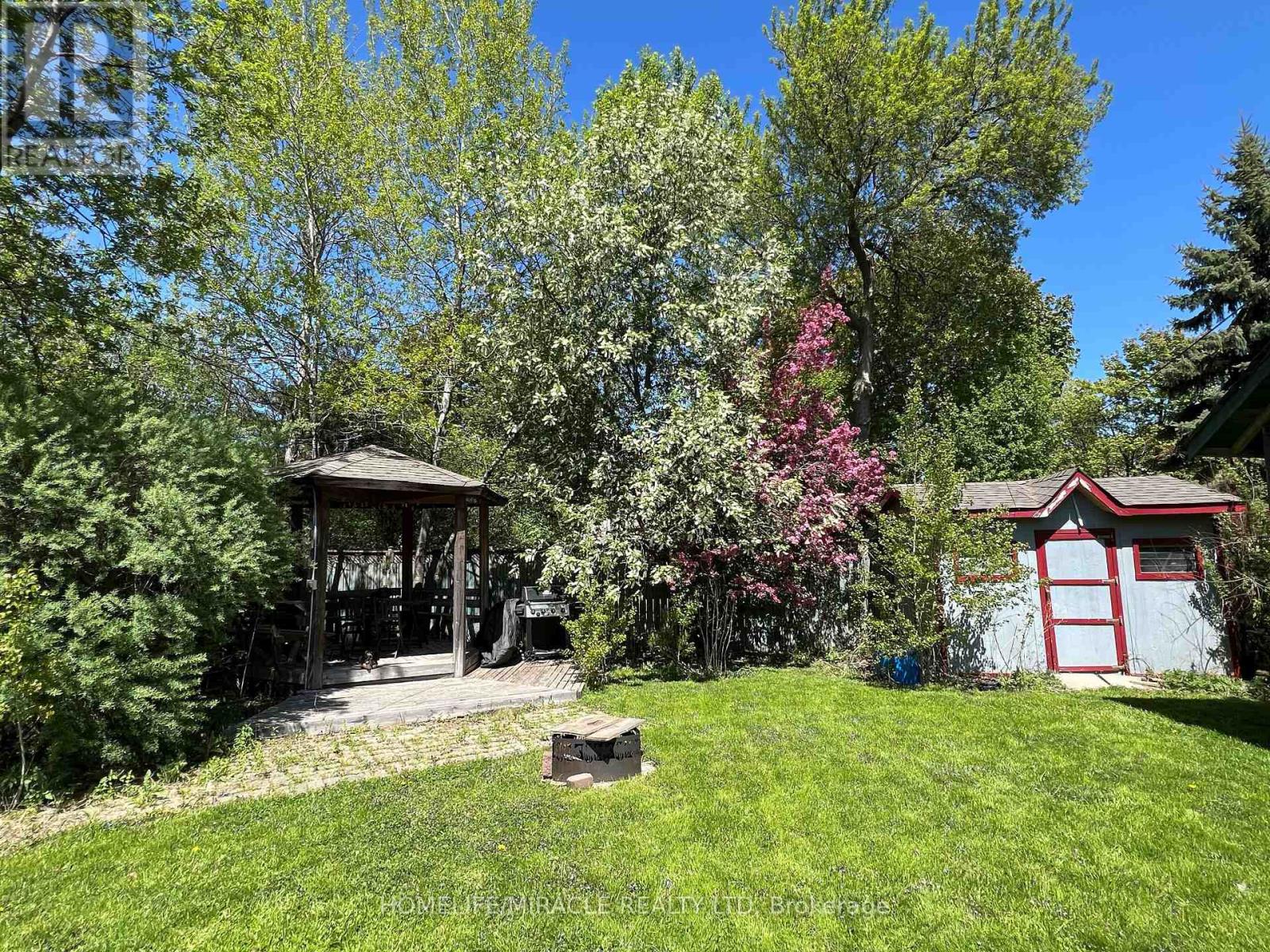 34 Mcmurchy Avenue N, Brampton, Ontario  L6X 1Y1 - Photo 21 - W12019046