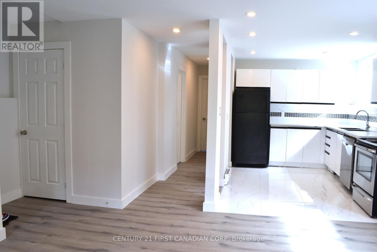 18 Watson Street, London South, Ontario  N6C 1M9 - Photo 29 - X12144034