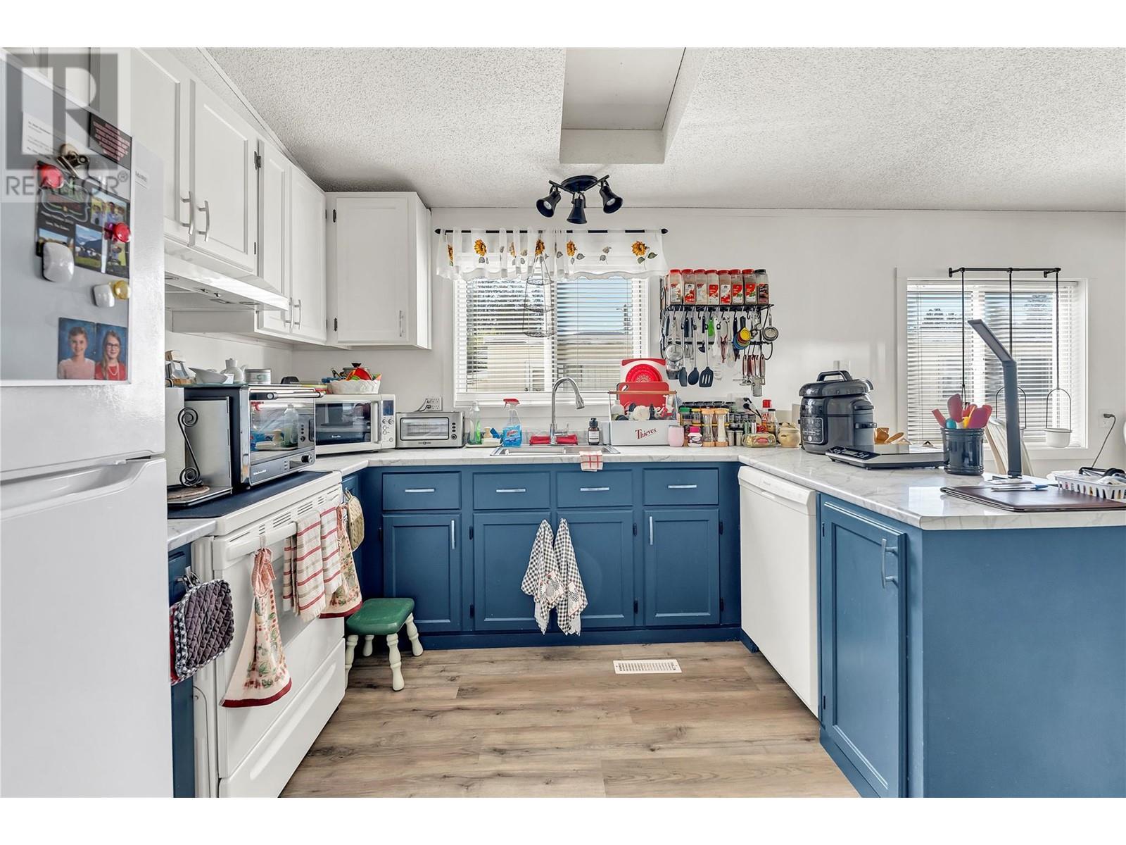 263 Hwy 3 Unit# 45, Princeton, British Columbia  V0X 1W0 - Photo 4 - 10347426