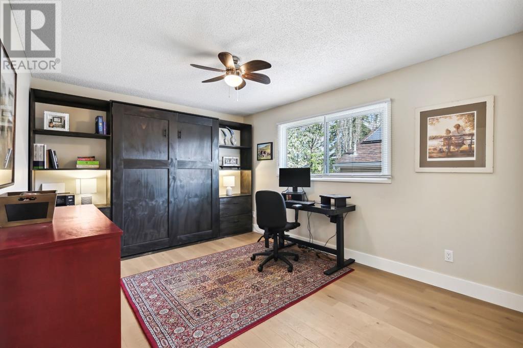 2212 98 Avenue Sw, Calgary, Alberta  T2V 0Z1 - Photo 13 - A2219824